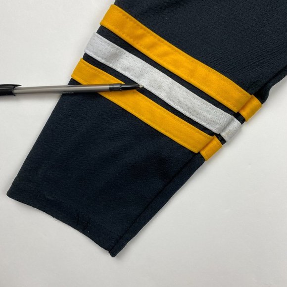 Tim Thomas Boston Bruins Reebok Hockey Jersey Boys Youth Small/Medium - Picture 12 of 15